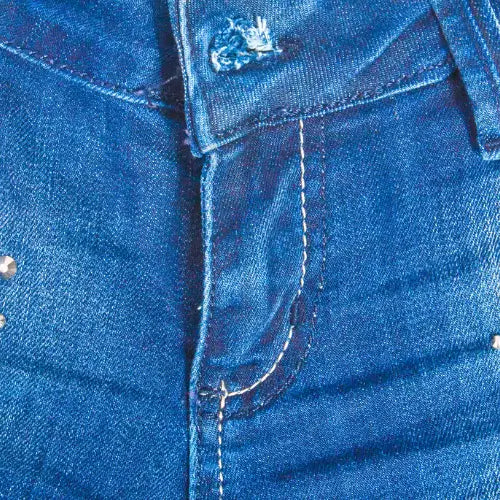 How to Bedazzle Your Jeans with Rhinestones: A Step-by-Step Guide