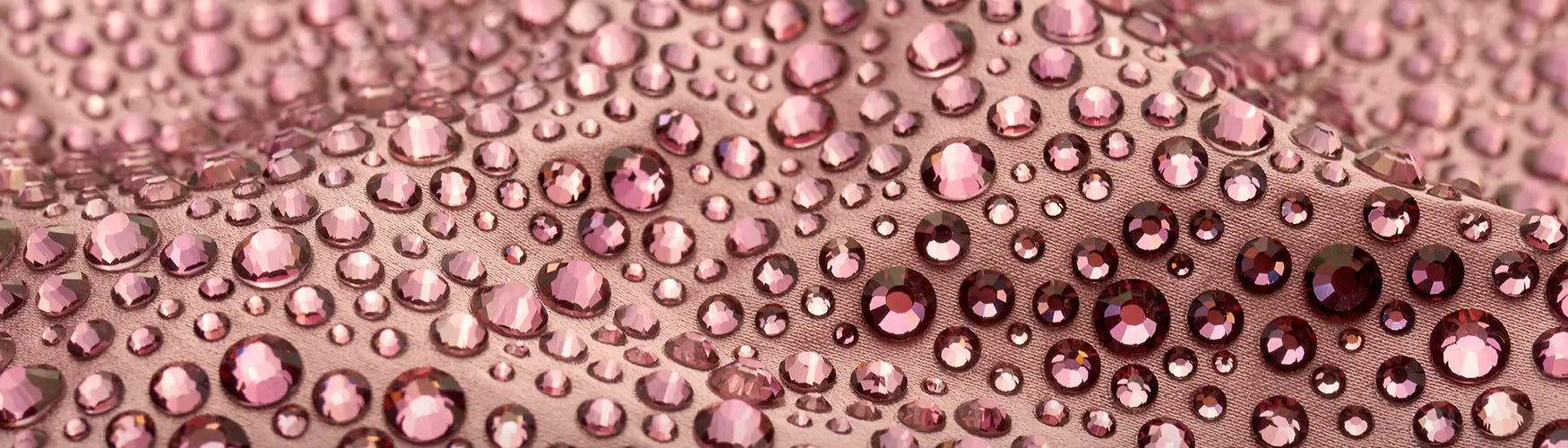 How to Choose the Best Rhinestones: 6 Tips from the Experts