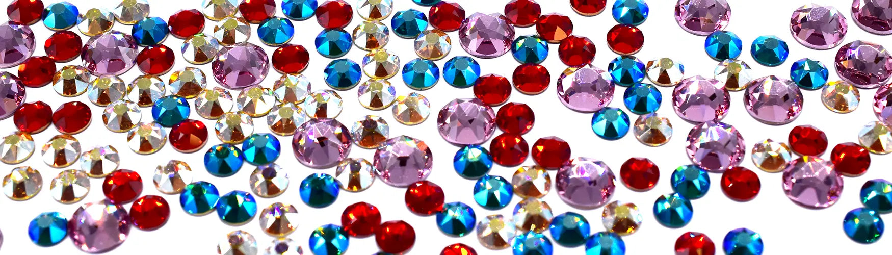What’s the Difference Between Hotfix & Non Hotfix Flatback Crystals?