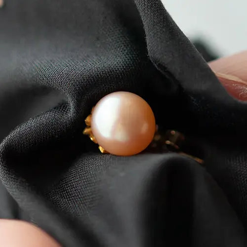 How to Clean Earrings: A Comprehensive Guide