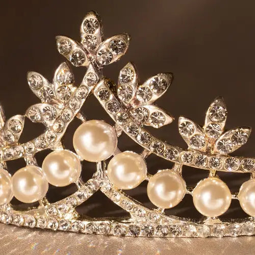 Create Beautiful Tiaras with Swarovski Crystal Pearls